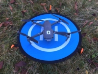 Kapesní heliport pro kapesní drony