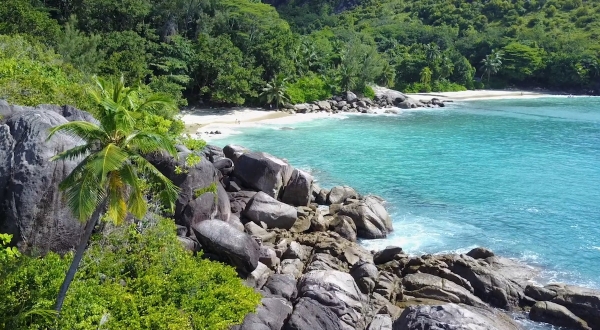 Video: Létání s dronem na Seychelech